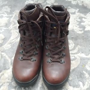 Ladies women's Vasquez Skywalk hiking boots 8 1/2